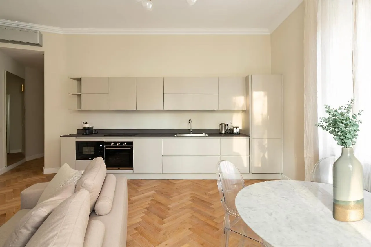 Nabila Apartment Milan